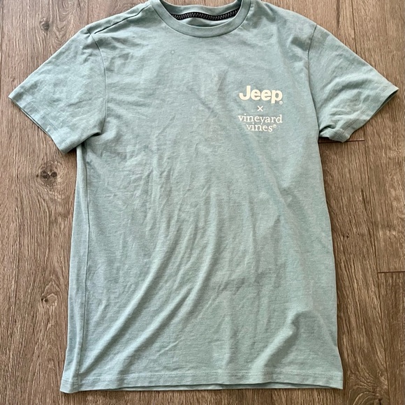 Vineyard Vines x Jeep Limited Edition Graphic Tee Men’s XS Blue Green EUC Rare - Picture 2 of 5